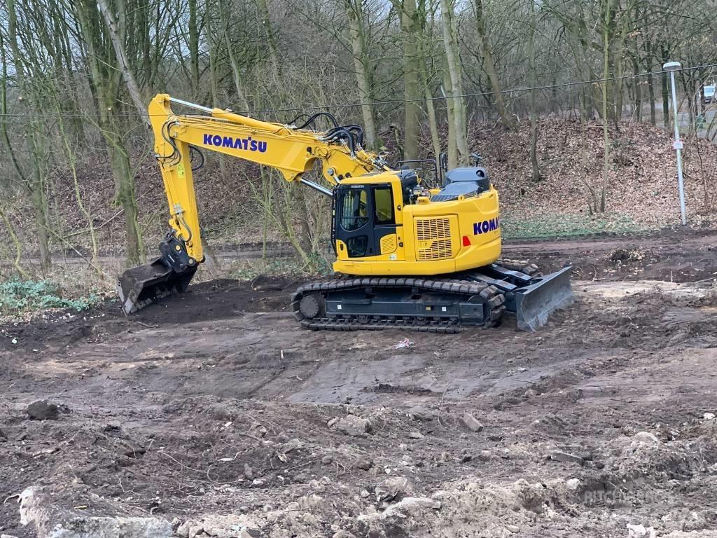 Komatsu PC228USLC-11 Excavatoare pe șenile
