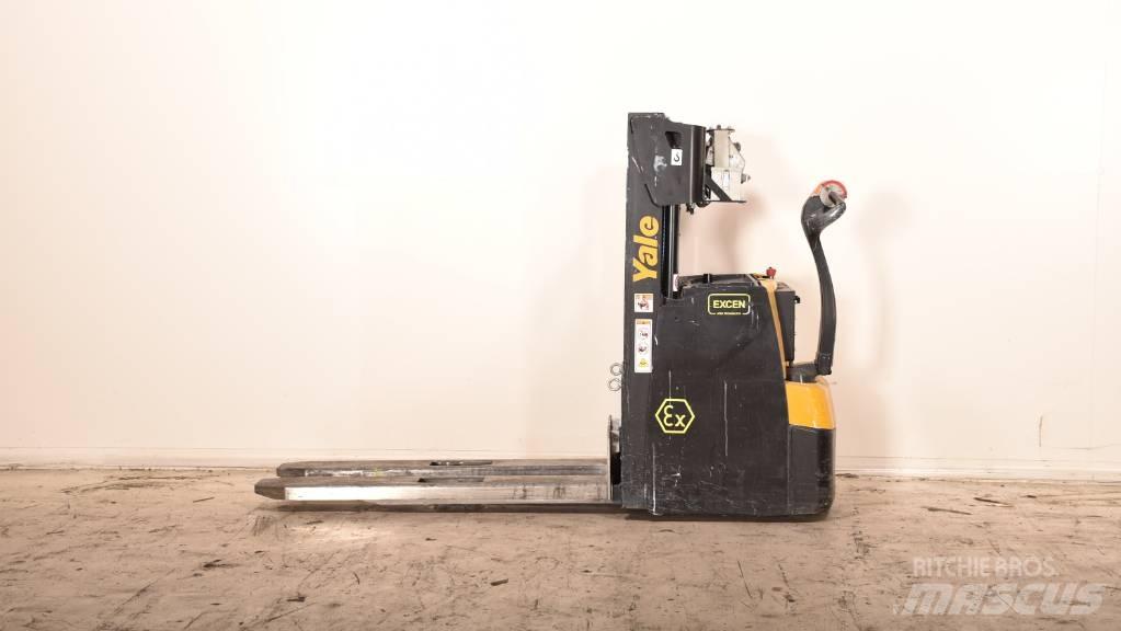 Yale MS20 Transpaleta manuala