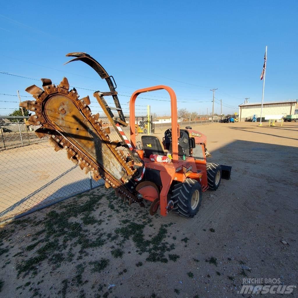 Ditch Witch RT 45 Excavatoare de santuri
