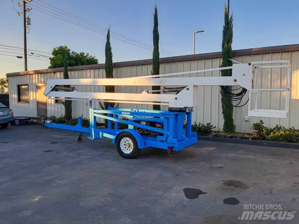 AmeriQuip EAGLE 47 Nacele cu brat articulat