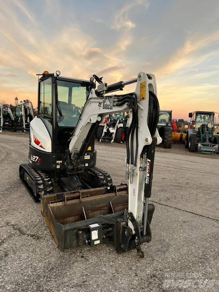Bobcat E 27 Z Mini excavatoare < 7t