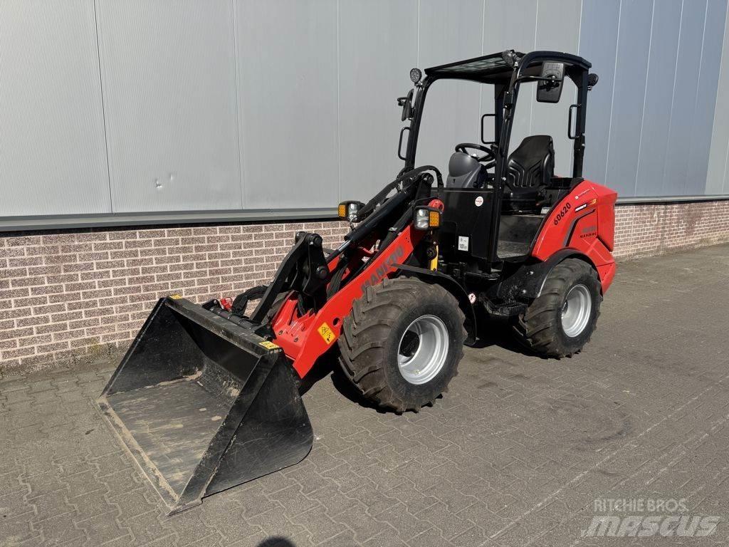Manitou MLA3 Incarcator pe pneuri