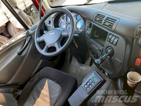 DAF CF75.310 6X2 Camion cabina sasiu