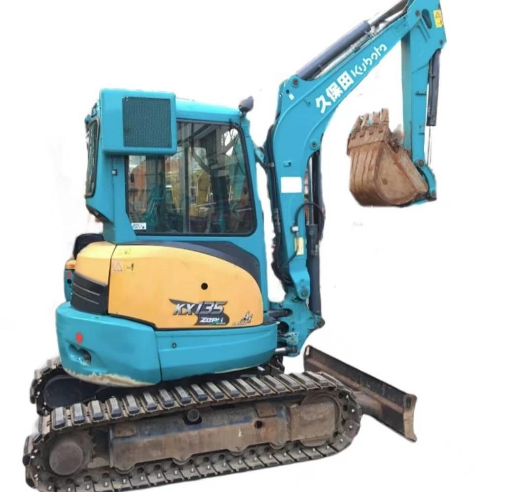 Kubota KX135 Mini excavatoare < 7t