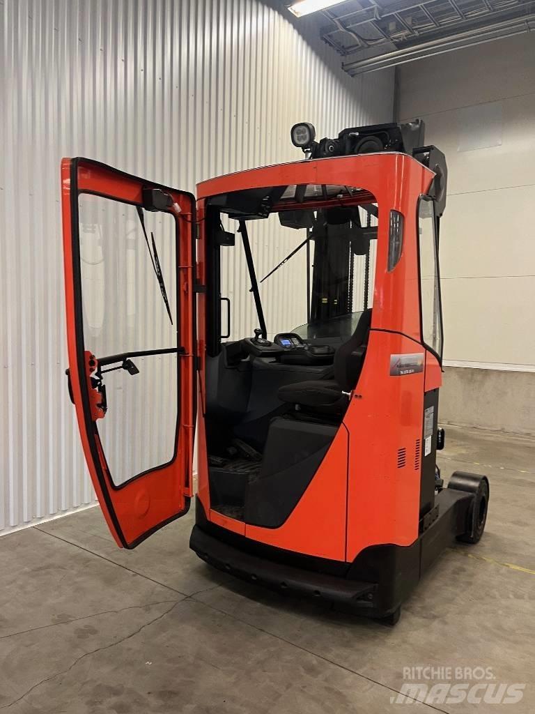 BT RRE 160 R Stivuitor cu catarg retractabil