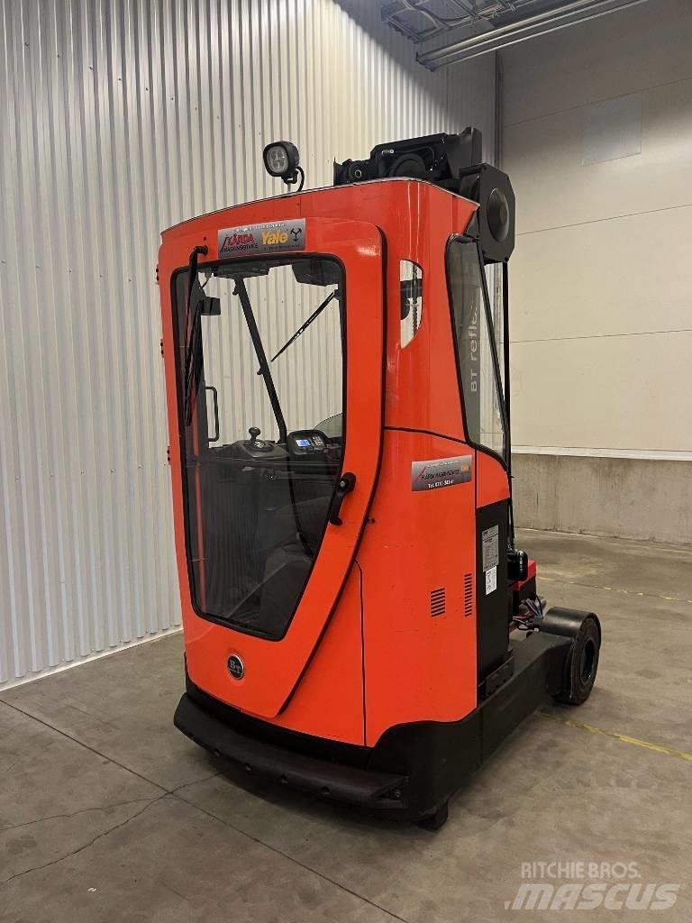 BT RRE 160 R Stivuitor cu catarg retractabil