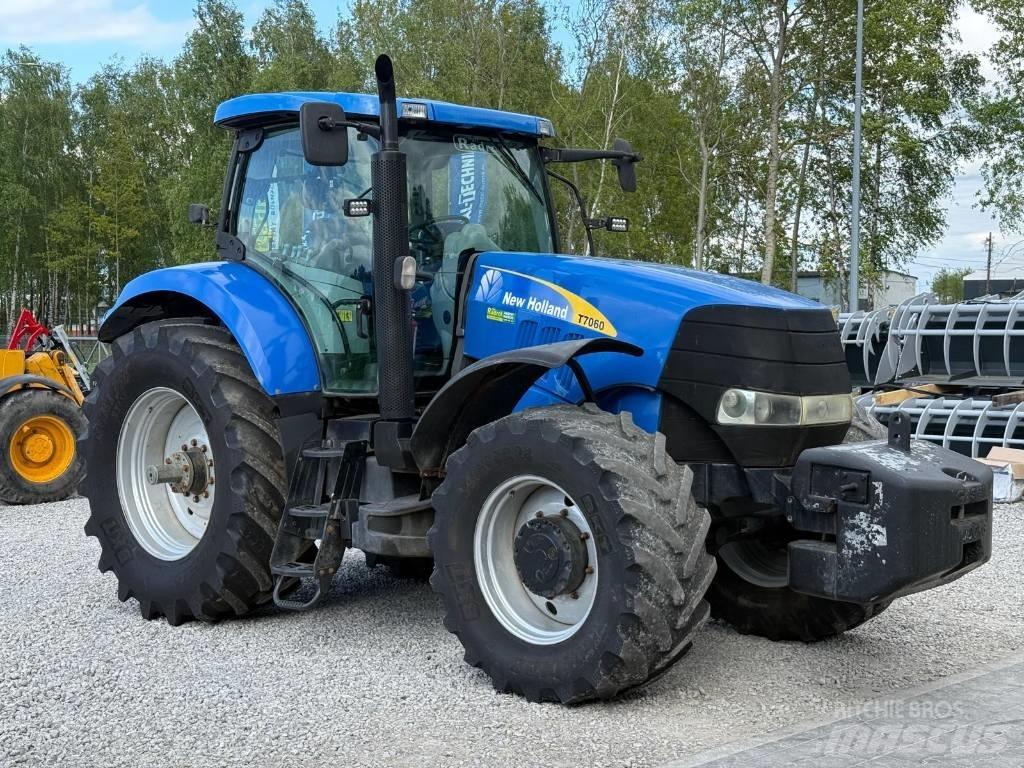 New Holland T 7060 Tractoare