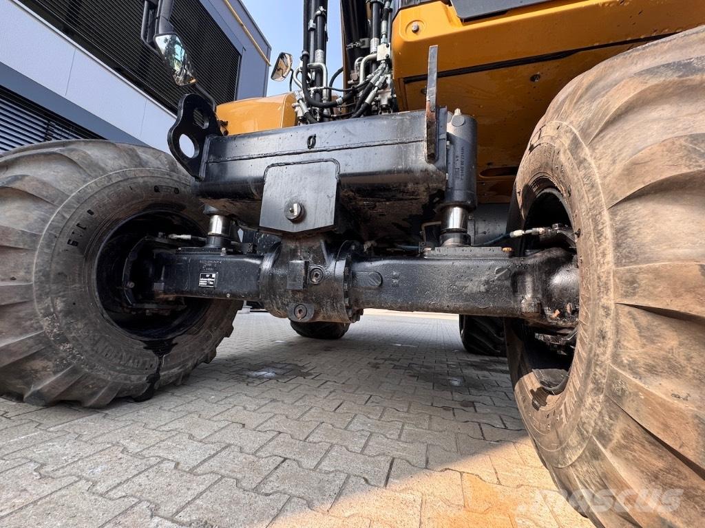CAT M316 Excavatoare cu roti