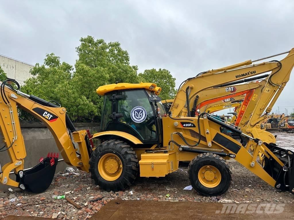 CAT 420 F Buldoexcavatoare
