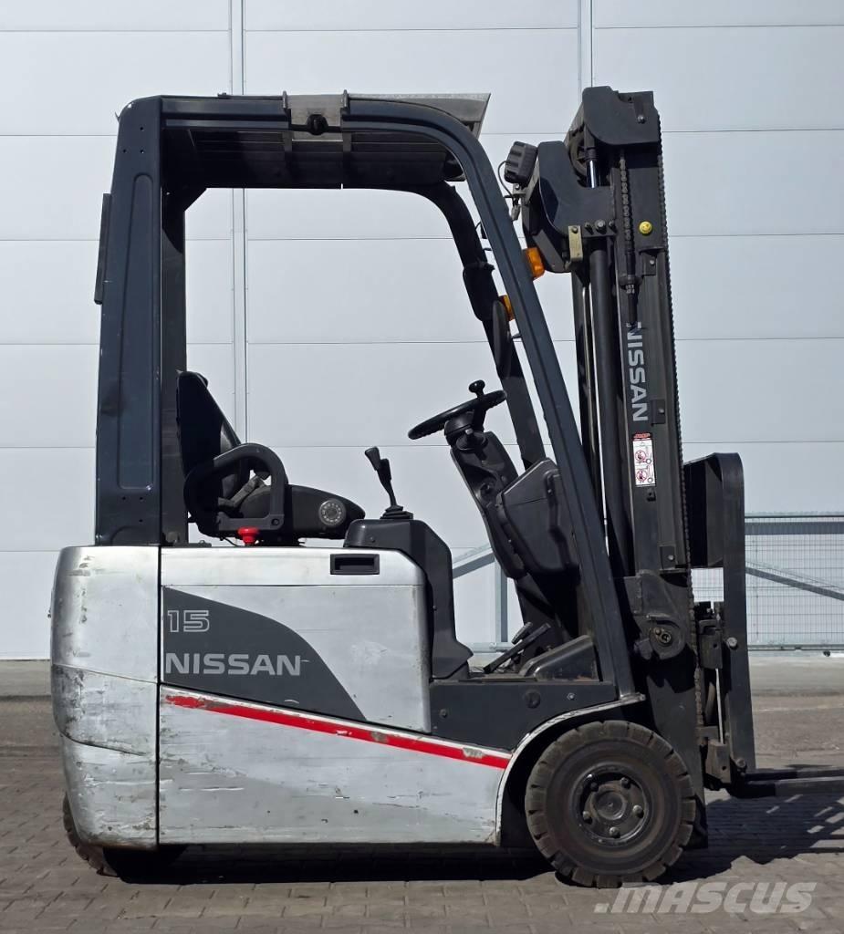 Nissan 1N1L 15Q Stivuitor electric