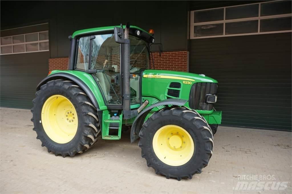 John Deere 6230 Tractoare