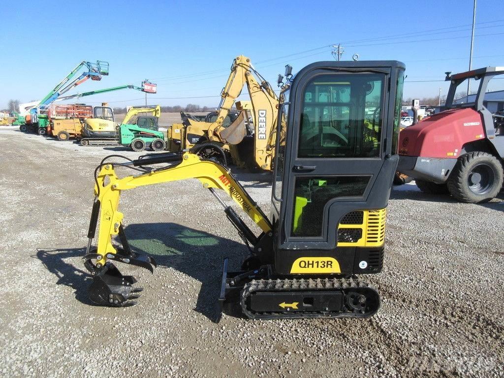 AGT QH13R Mini excavatoare < 7t