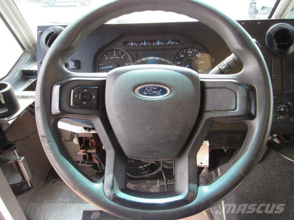 Ford E-450 Autocamioane