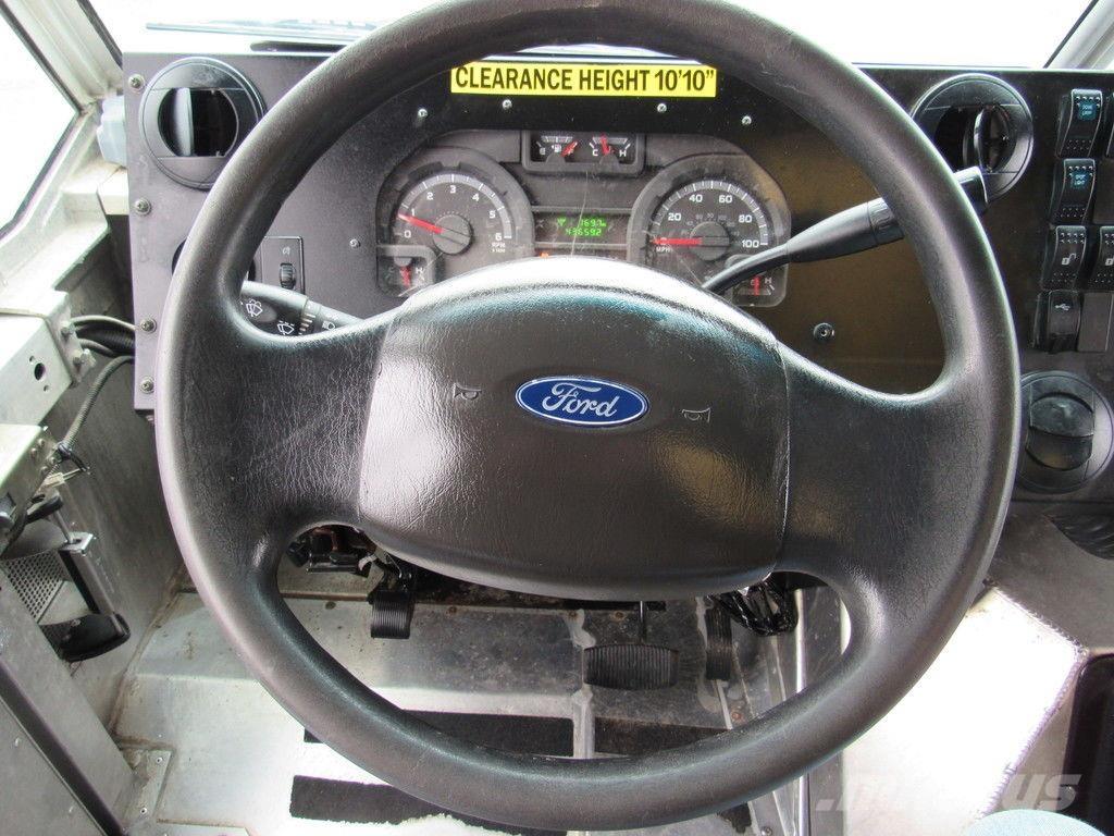 Ford E-450 Autocamioane