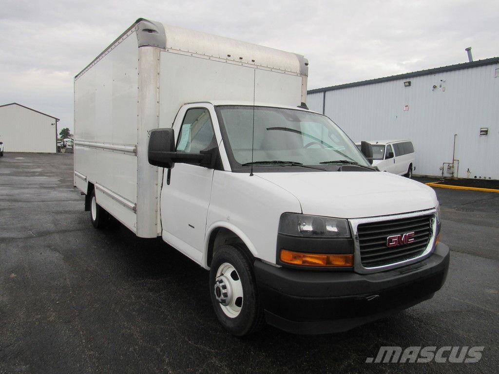 GMC Savana 3500 Autocamioane