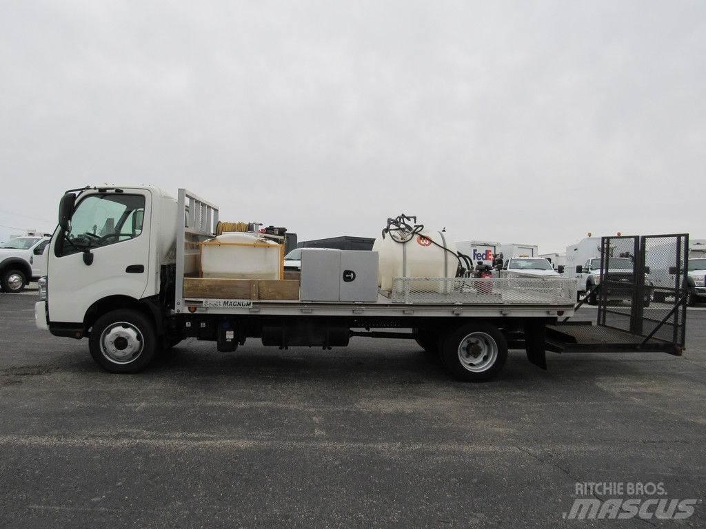Hino XJC740 Camioane platforma/prelata
