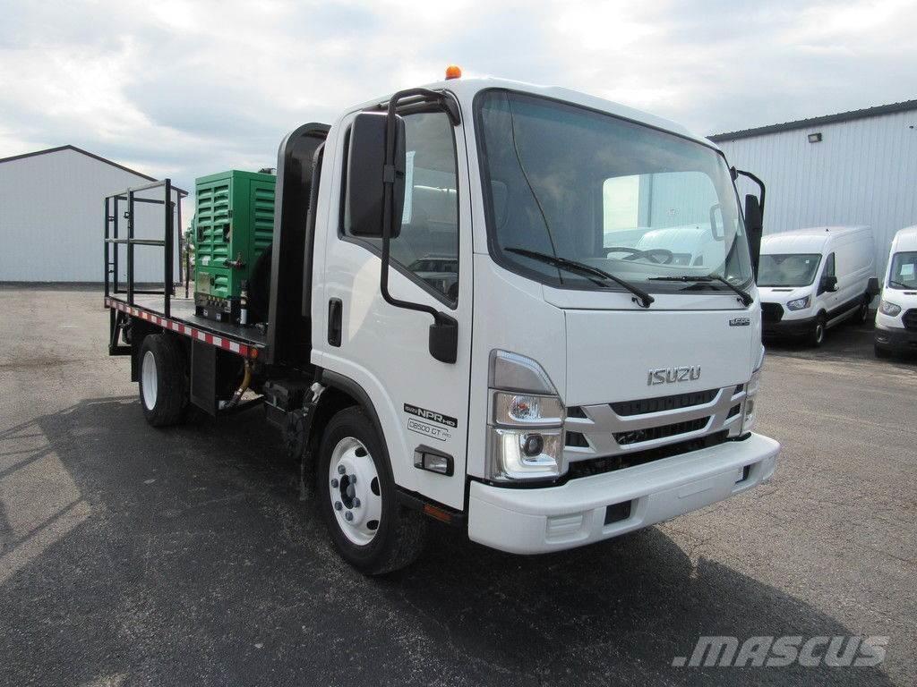 Isuzu NPR HD Camioane platforma/prelata