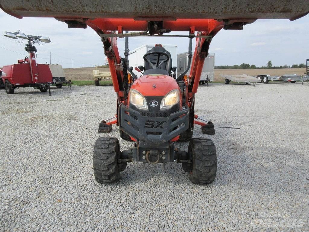 Kubota BX23S Buldoexcavatoare
