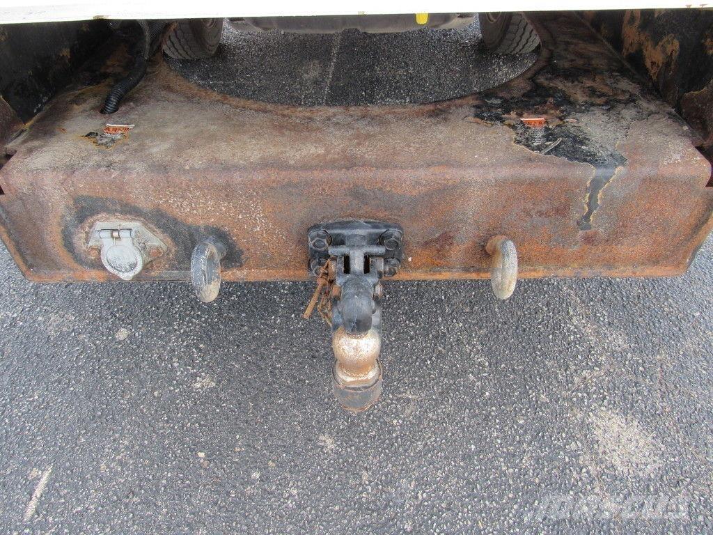 RAM 4500 Platforme aeriene montate pe camion
