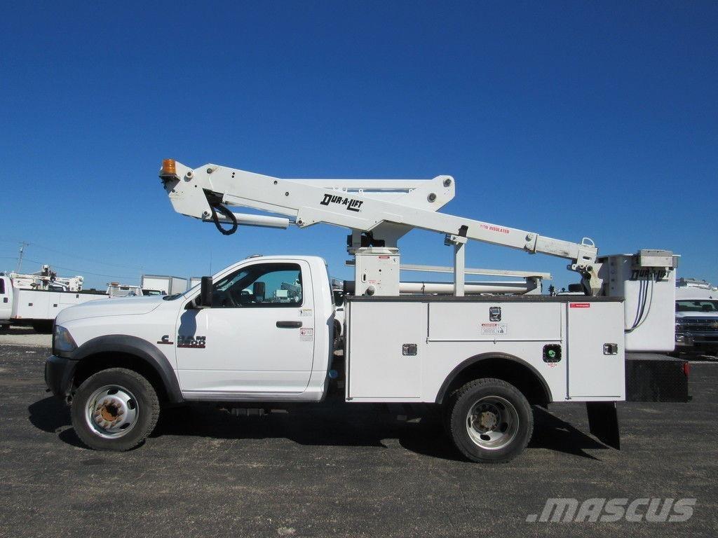 RAM 5500 Platforme aeriene montate pe camion