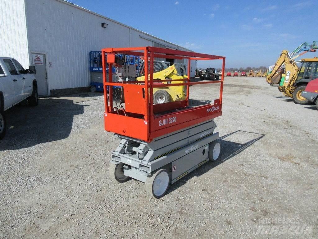 SkyJack SJ3220 Alte componente