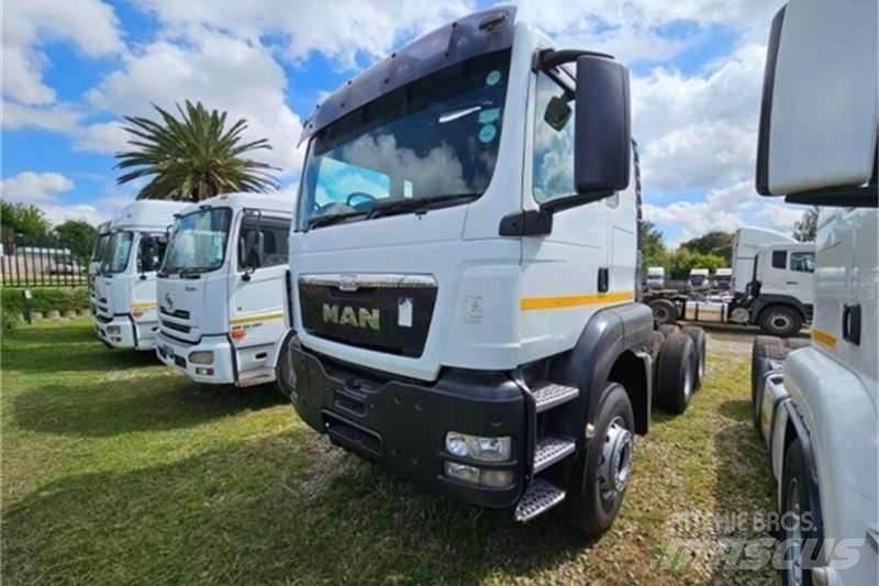 MAN 33 SERIES Altele