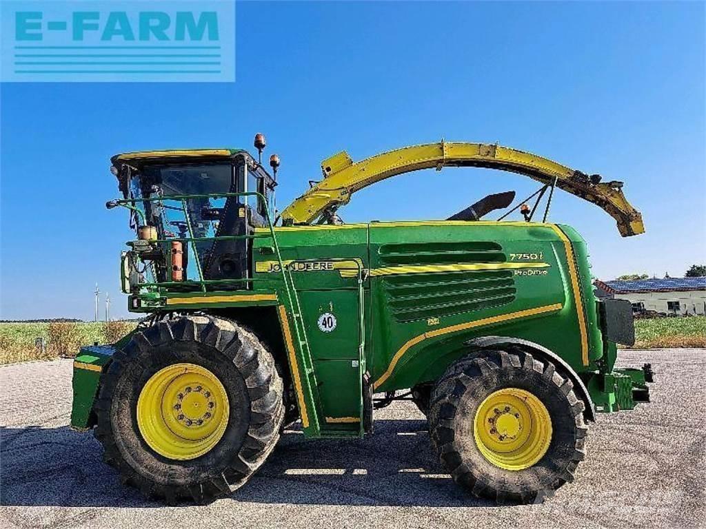 John Deere 7750 Forajere cu autopropulsare