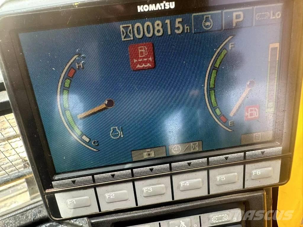 Komatsu PC 220-8 Excavatoare pe șenile
