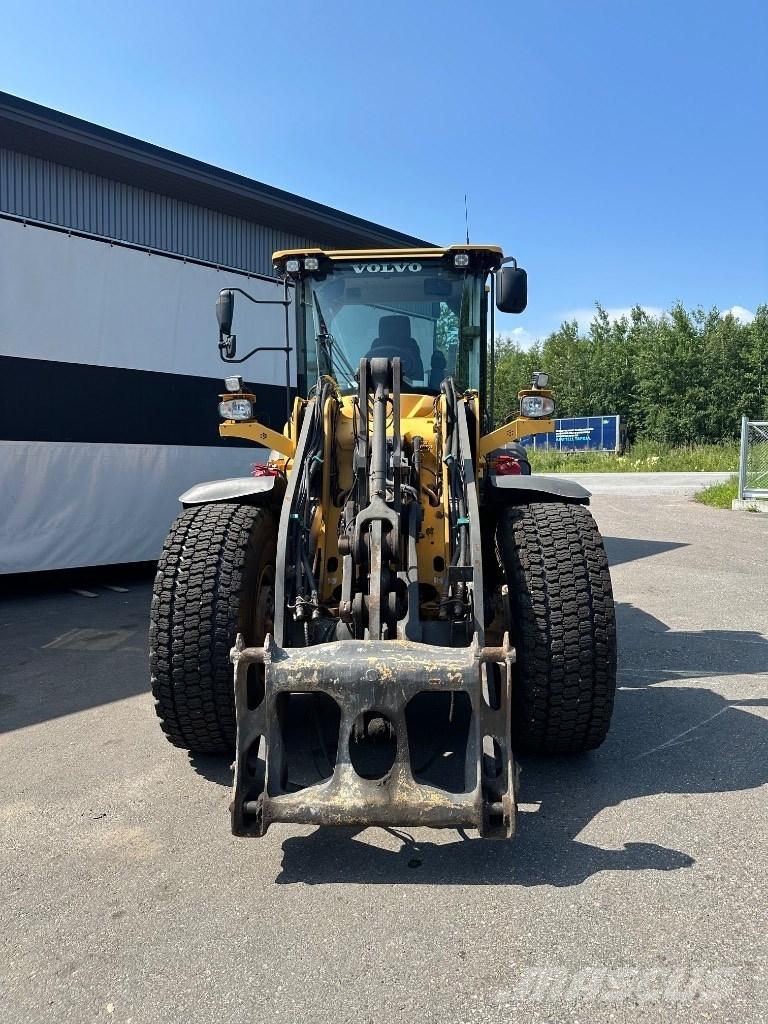 Volvo L 90 H Incarcator pe pneuri