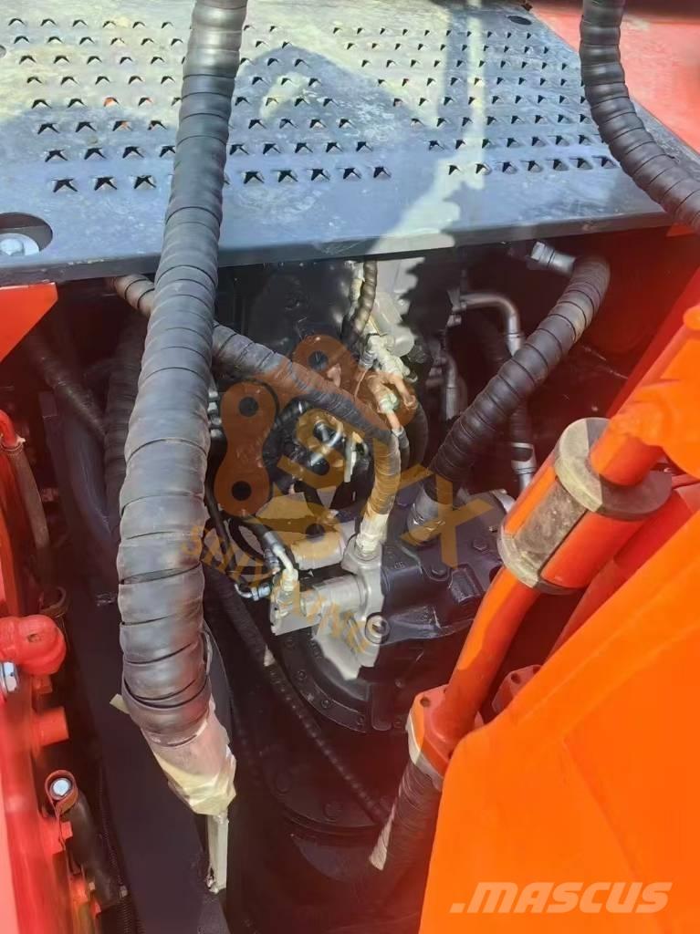 Doosan DX 225 LC Excavatoare cu brat lung