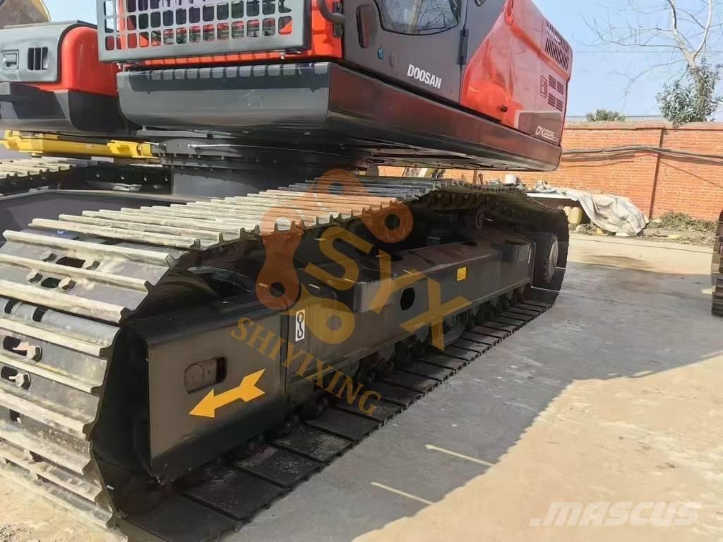 Doosan DX 225 LC Excavatoare cu brat lung