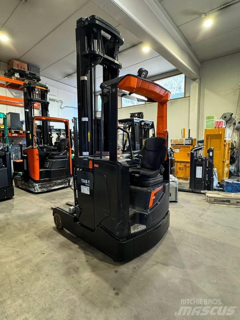 Rocla HXF16 Stivuitor cu catarg retractabil