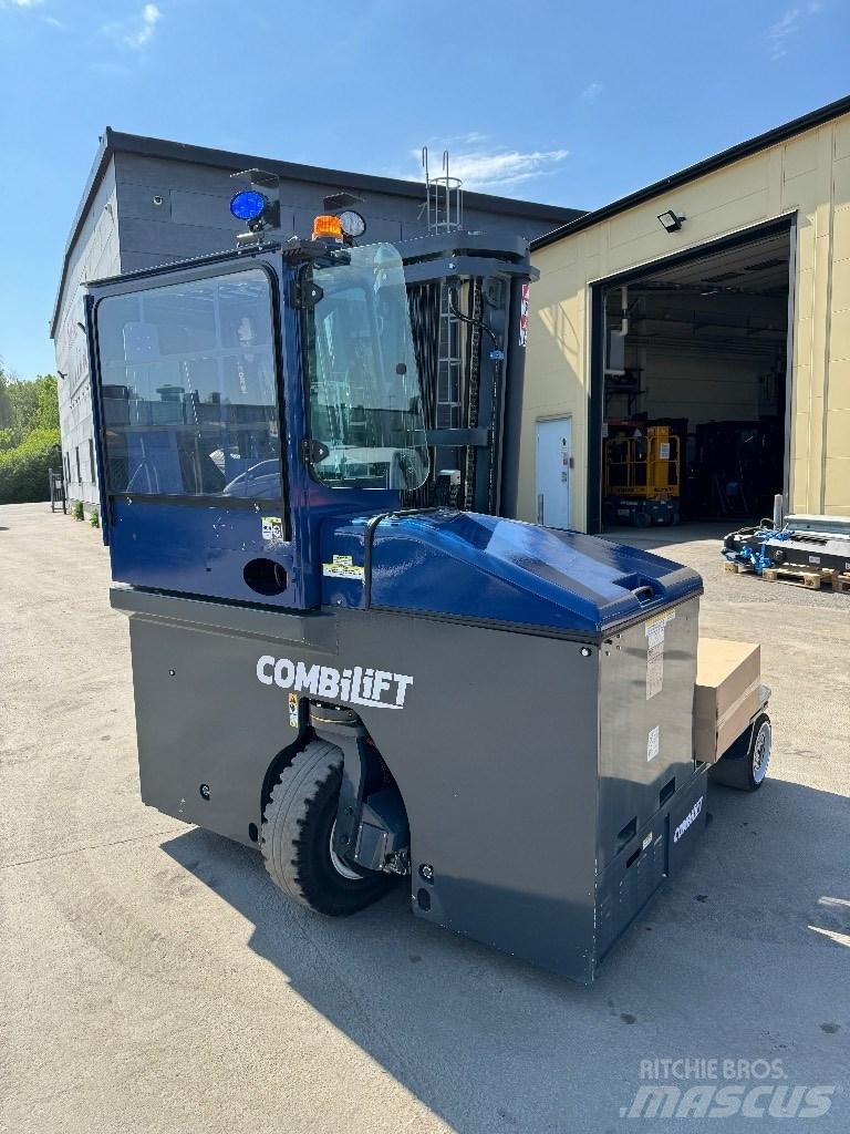 Combilift C4000ET Stivuitoare cu patru brate