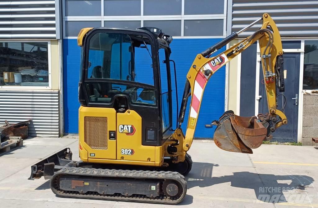 CAT 302 Mini excavatoare < 7t