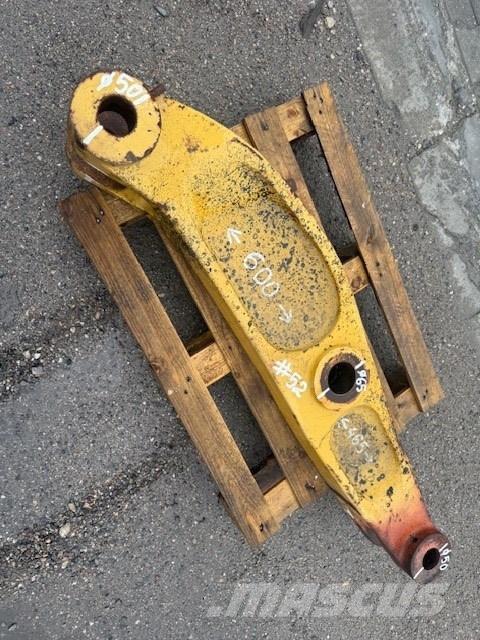 CAT 907 BUCKET LINK Pistoane