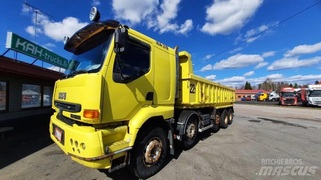 Sisu E11 Autobasculanta