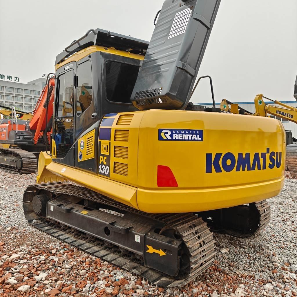 Komatsu 130-7 Excavatoare pe șenile

