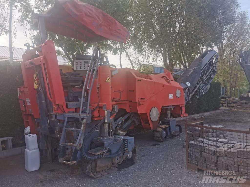 Wirtgen W1000F Utilaje asfalt cu freze reci