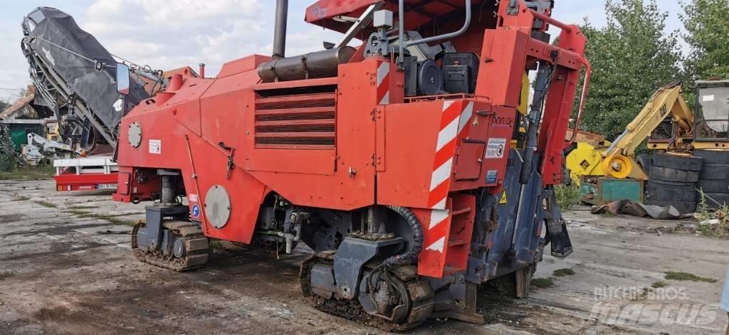 Wirtgen W1000F Utilaje asfalt cu freze reci
