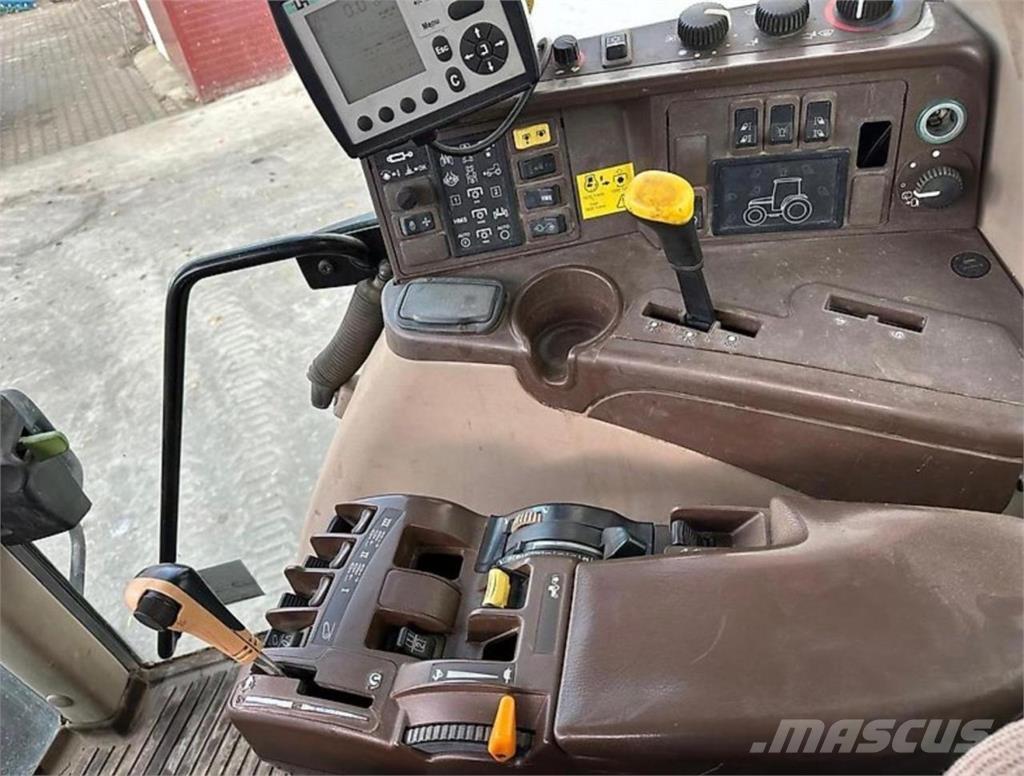 John Deere 6920 Tractoare