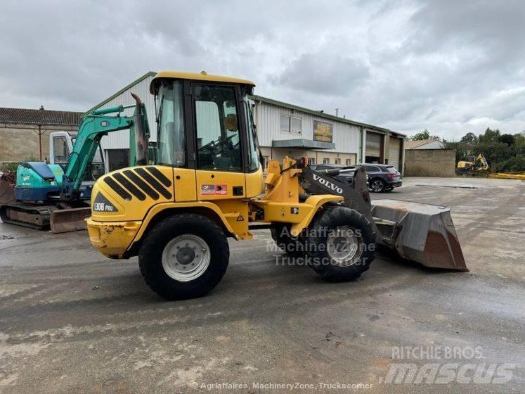 Volvo L 30 B Incarcator pe pneuri