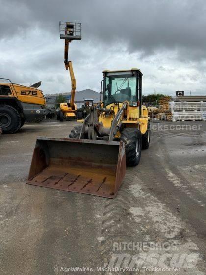 Volvo L 30 B Incarcator pe pneuri