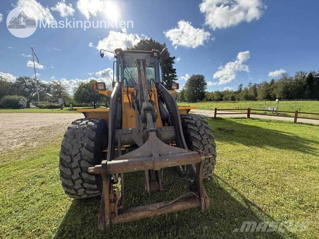 Volvo L 40 B Incarcator pe pneuri