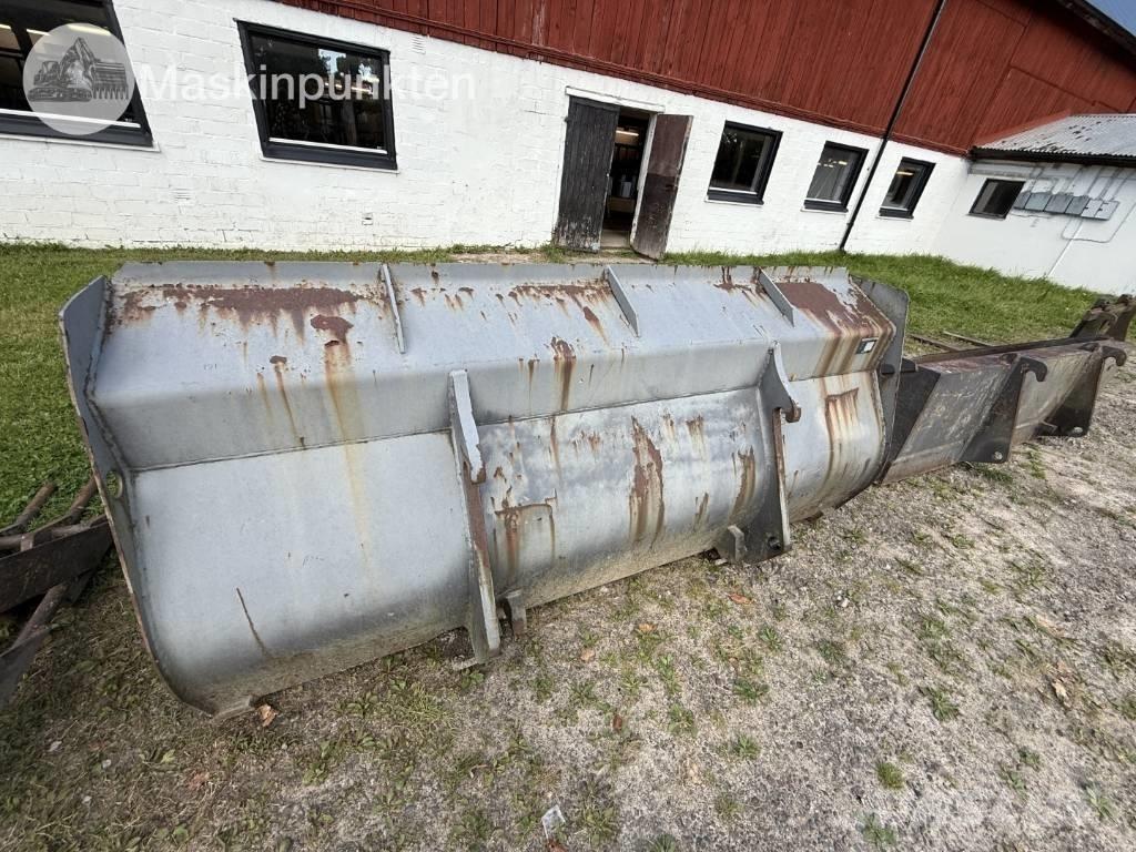 Volvo L 40 B Incarcator pe pneuri