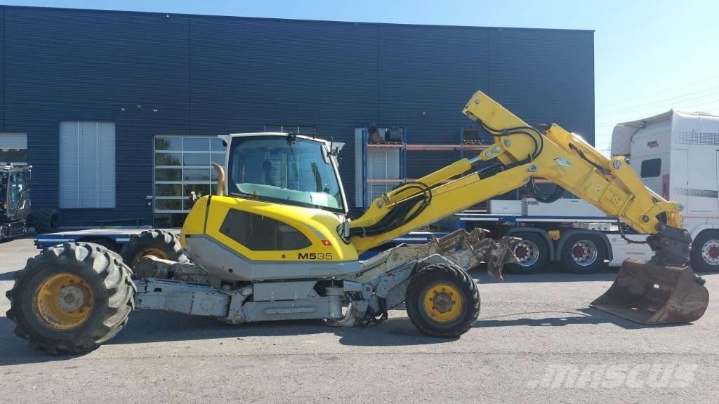 Menzi Muck M535 Excavatoare cu roti