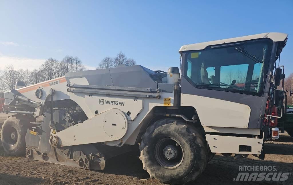 Wirtgen WR 200i Reciclatori asfalt