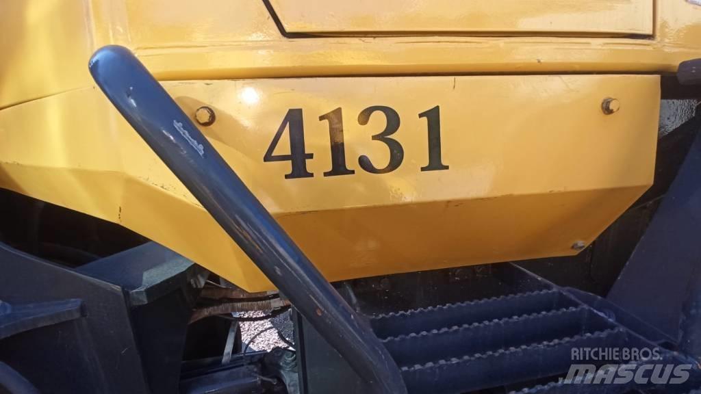 Komatsu WA250PZ-5 Incarcator pe pneuri