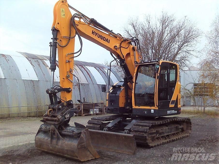 Hyundai HX 130 LCR Excavatoare pe șenile
