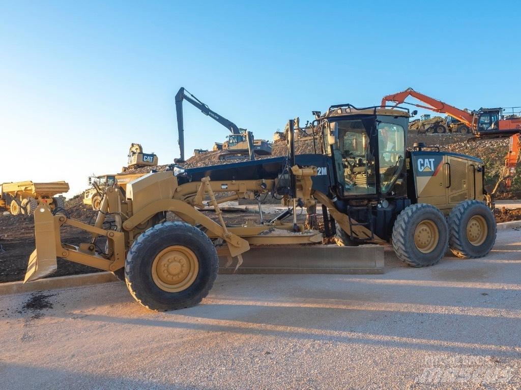 CAT 12 M Gredere