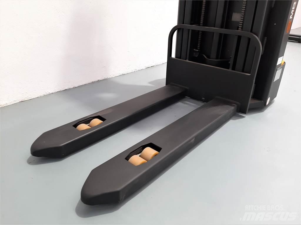  ES12 12ES 2S360 Transpaleta manuala